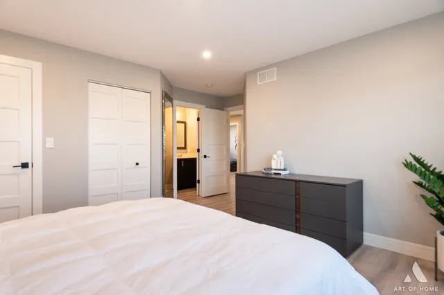 $385,000 | 693 Harp Avenue, Volo, IL 60073