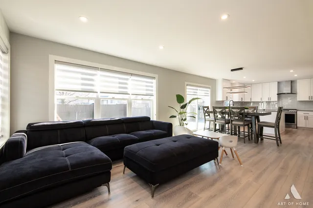 $385,000 | 693 Harp Avenue, Volo, IL 60073