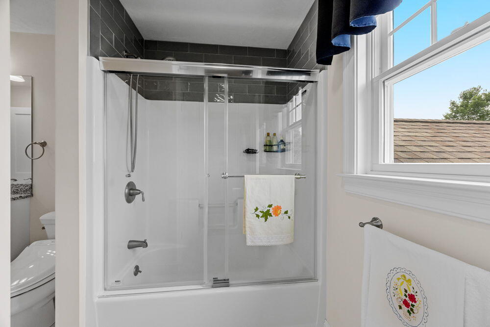 56 Carriage Shop Road, Unit 4 East Falmouth, MA 02536 - Photo 31 of 40 Second Floor Bathroom