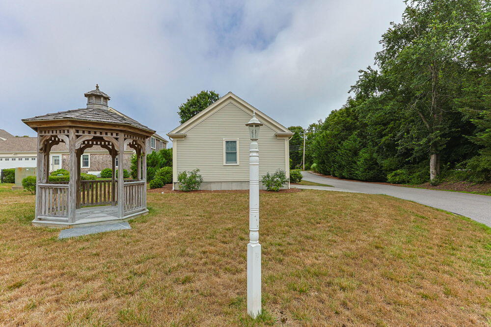 56 Carriage Shop Road, Unit 4 East Falmouth, MA 02536 - Photo 36 of 40 Common Space