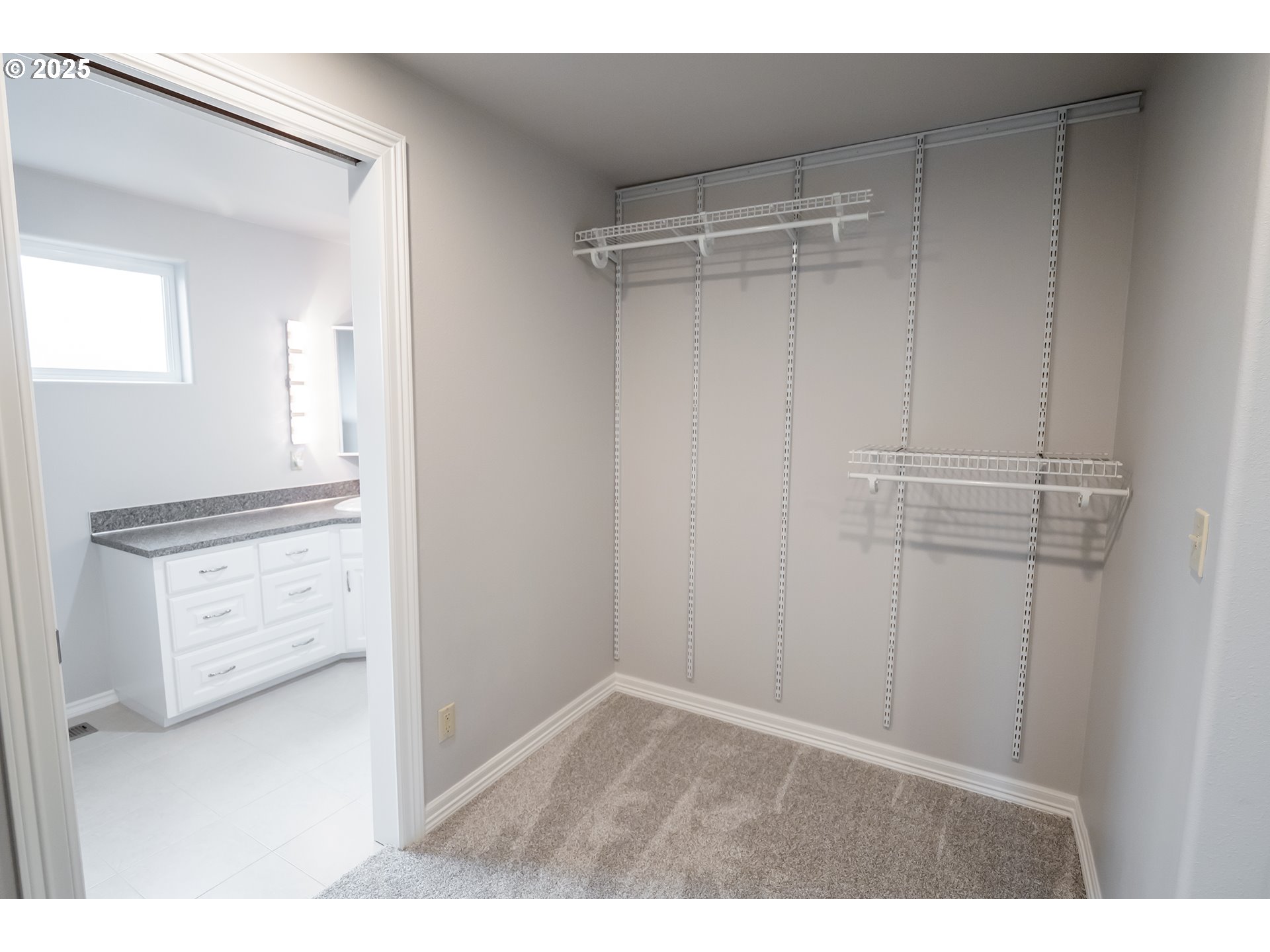 2556 Dumas Drive Springfield, OR 97477 - Photo 32 of 48 a view of empty room