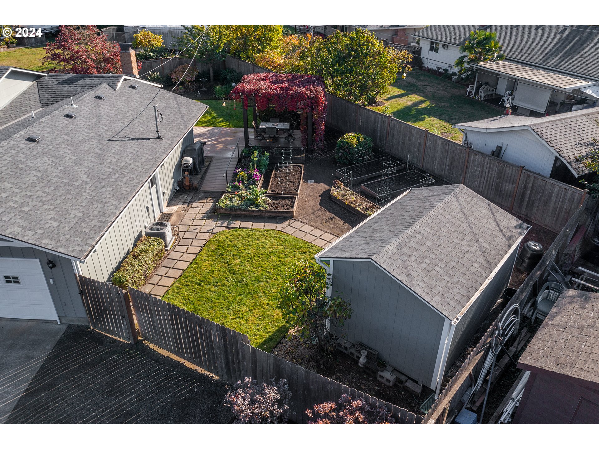 2556 Dumas Drive Springfield, OR 97477 - Photo 47 of 48 a view of a terrace