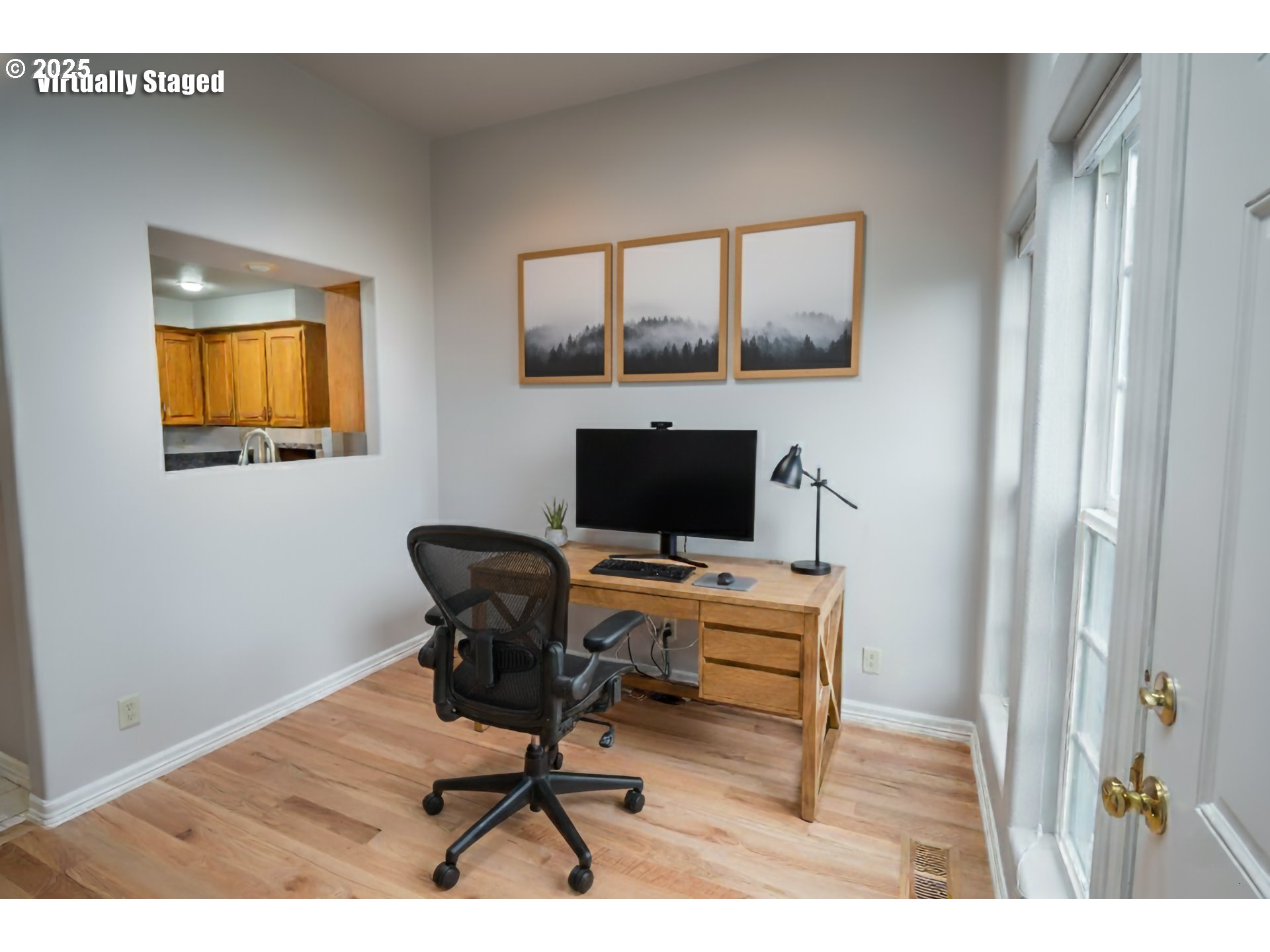 2556 Dumas Drive Springfield, OR 97477 - Photo 5 of 48 a workspace with furniture and window