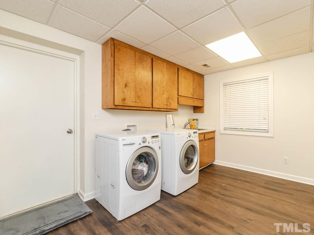 6815 Holly Springs Road Raleigh, NC 27606 - Photo 20 of 30 Gallery Image 20