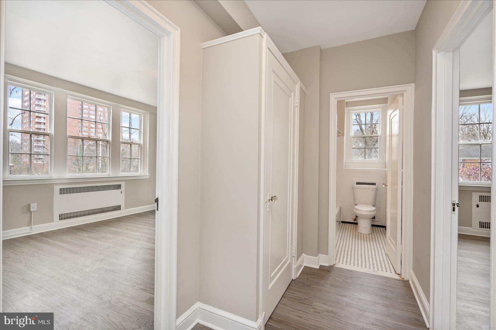 221 Ridgemede Road, Unit 208 Baltimore, MD 21210 - Photo 24 of 31 Interior