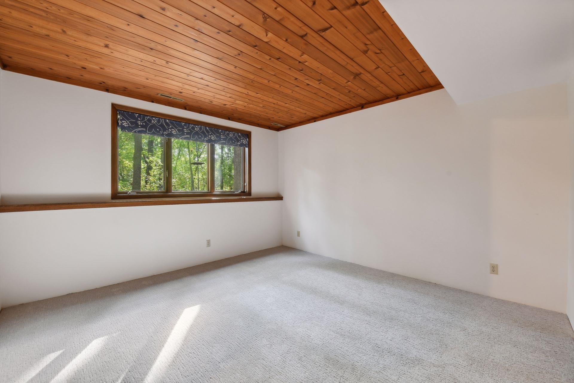 15801 Post Road Wayzata, MN 55391 - Photo 35 of 41 Gallery Image 35
