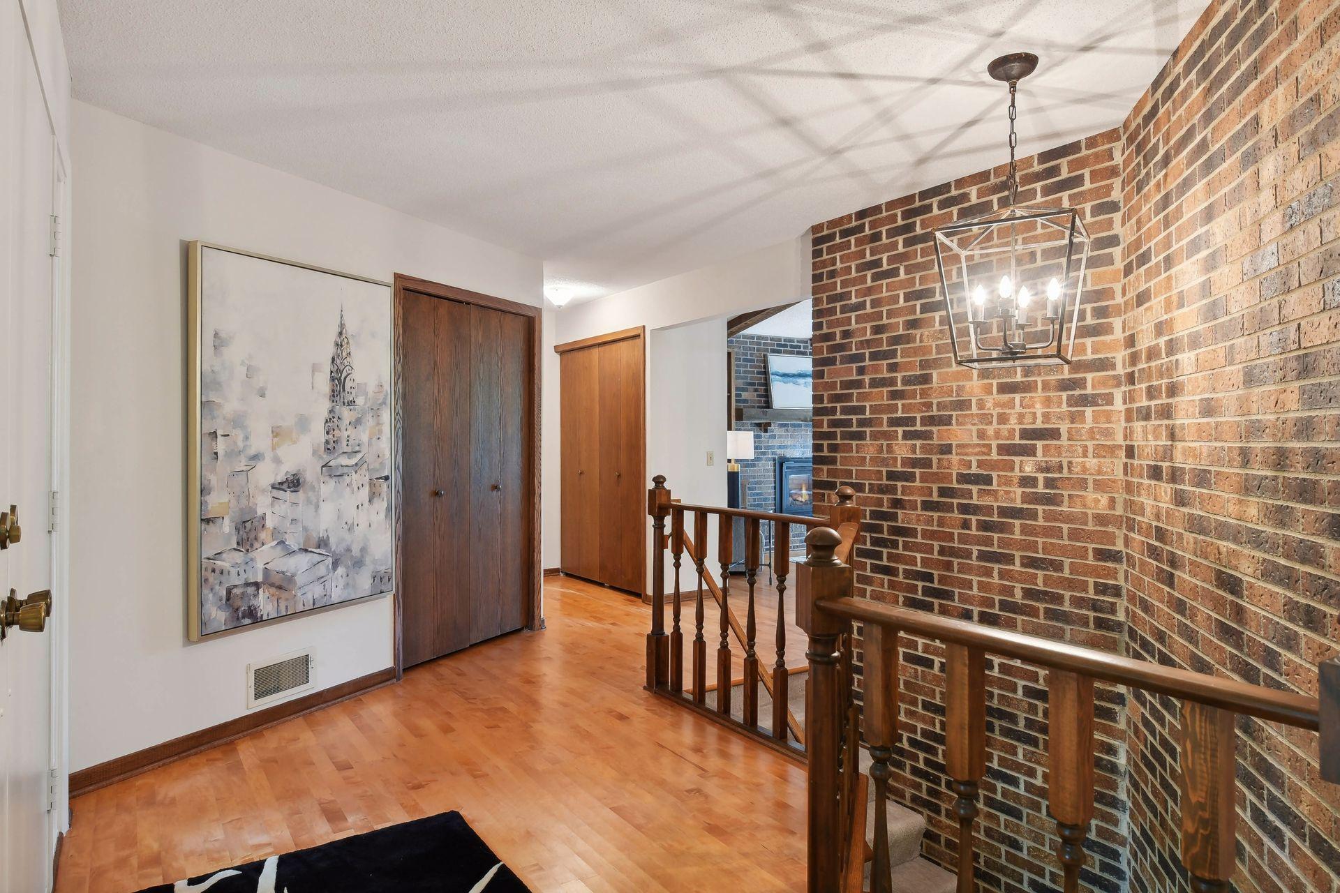 15801 Post Road Wayzata, MN 55391 - Photo 5 of 41 Gallery Image 5
