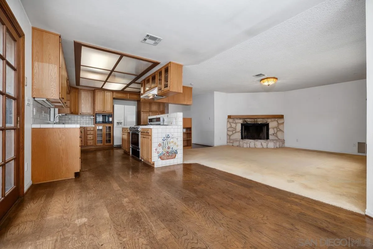 8646 Cetus Road San Diego, CA 92126 - Photo 20 of 41 Gallery Image 20