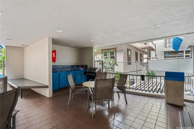 $410,000 | 1535 Pensacola Street, Unit 903, Honolulu, HI 96822