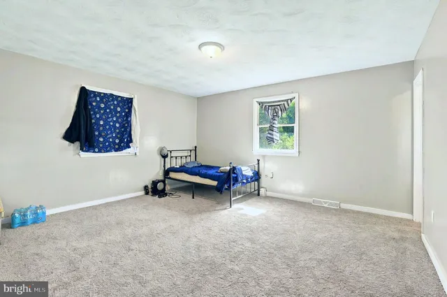 $450,000 | 482 West Christine Road, Nottingham, PA 19362