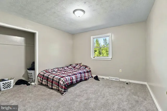 $450,000 | 482 West Christine Road, Nottingham, PA 19362