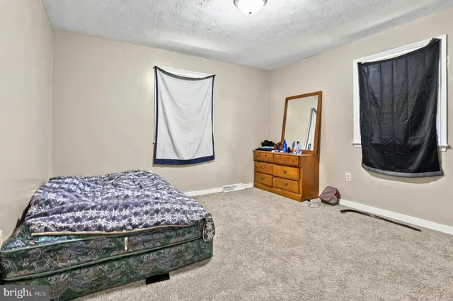 $450,000 | 482 West Christine Road, Nottingham, PA 19362