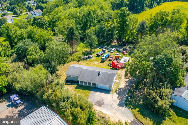 $450,000 | 482 West Christine Road, Nottingham, PA 19362