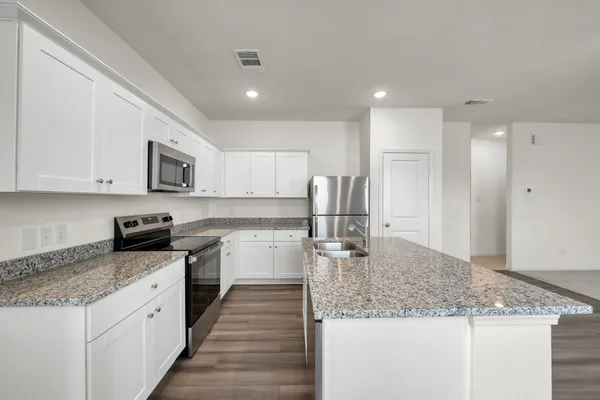 $1,650 | 15009 Ronan Drive, Conroe, TX 77316