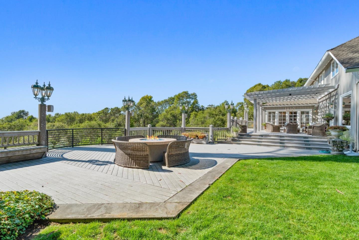 330 Tolak Road Aptos, CA 95003 - Photo 25 of 92 Gallery Image 25