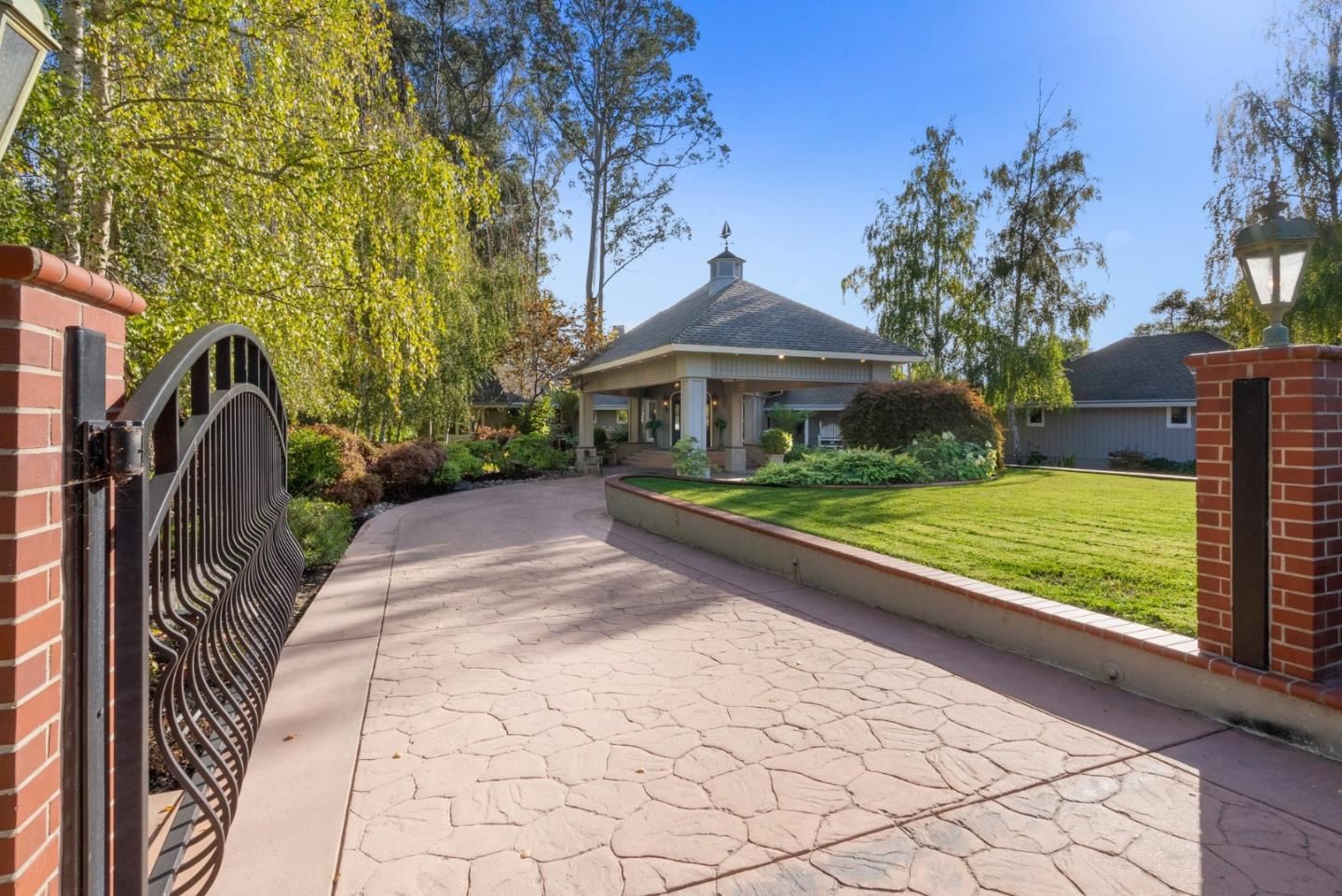 330 Tolak Road Aptos, CA 95003 - Photo 8 of 92 Gallery Image 8