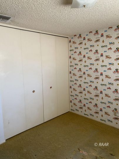 535 West Kevin Court Ridgecrest, CA 93555 - Photo 9 of 19 a view of a small space