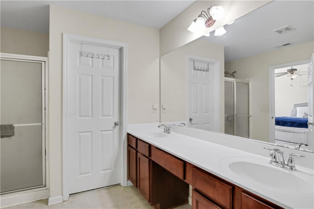 2951 O'Shields Court Southwest, Unit 5 Marietta, GA 30060 - Photo 34 of 38