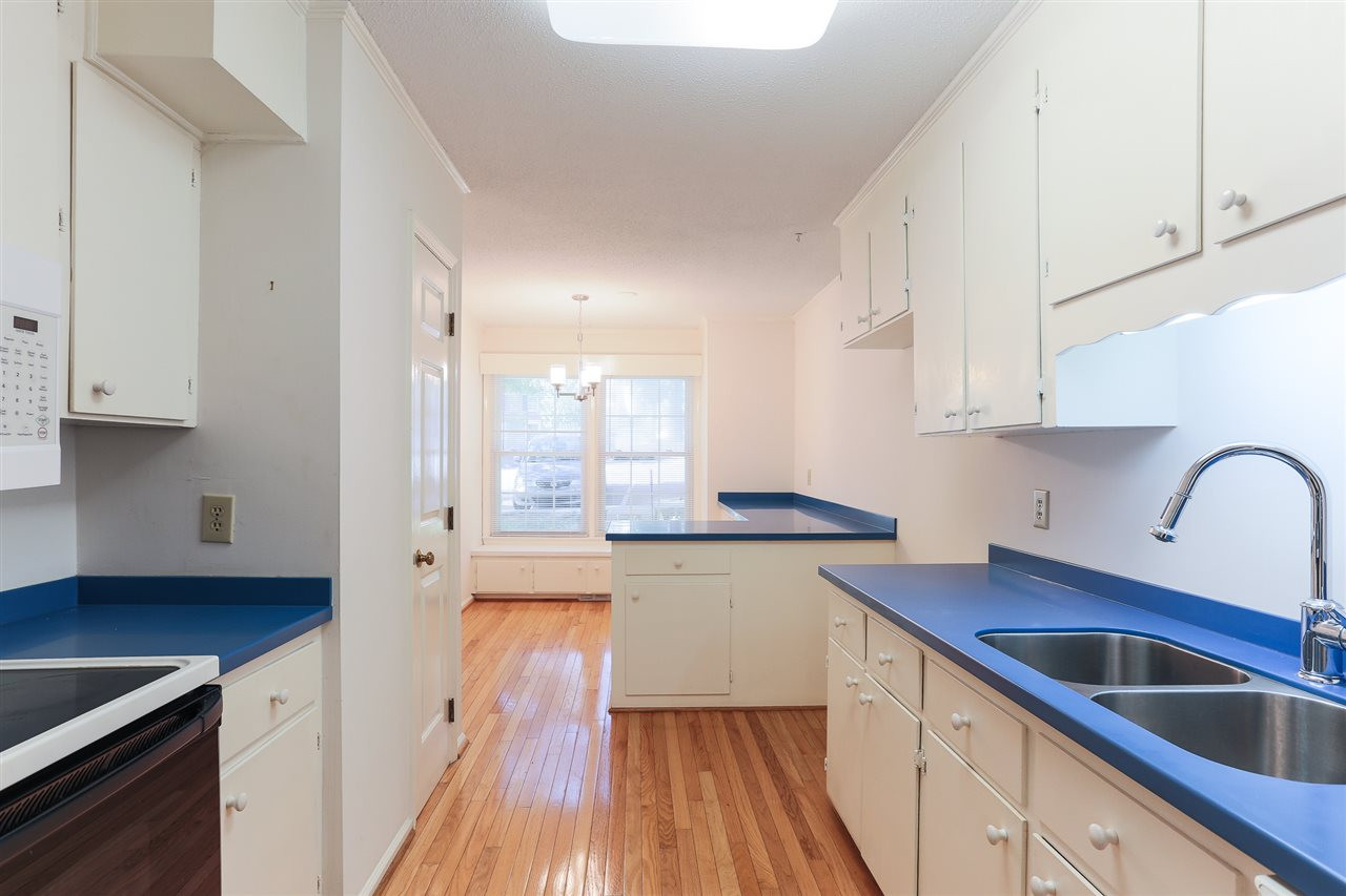 2856 Wycliff Road Raleigh, NC 27607 - Photo 12 of 29 Photo 13