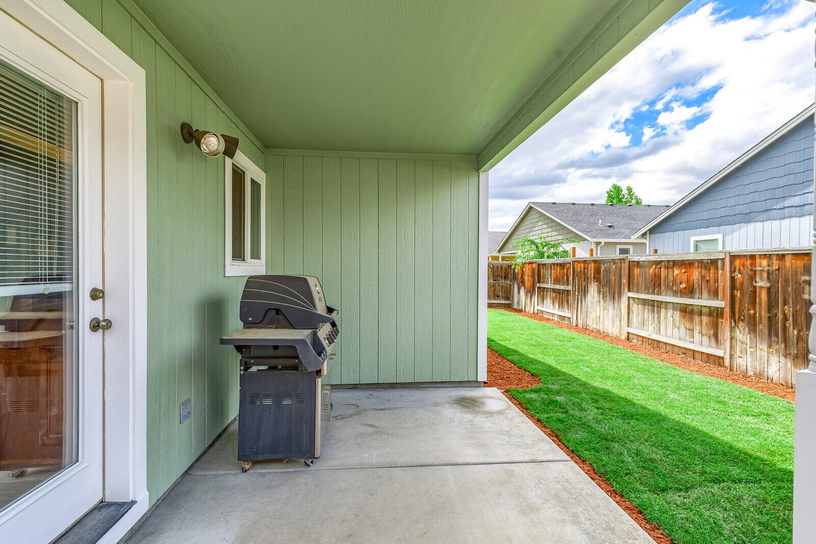 705 Midway Road Medford, OR 97501 - Photo 30 of 31 11_MRd_11_mls