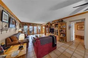 $3,500 | 3050 Northeast 48th Court, Unit 405, Lighthouse Point, FL 33064