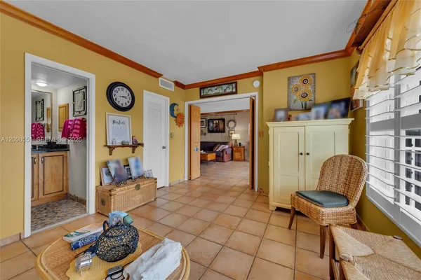 $3,500 | 3050 Northeast 48th Court, Unit 405, Lighthouse Point, FL 33064