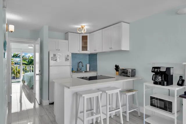 $465,000 | 21 Sombrero Boulevard, Unit 407, Marathon, FL 33050