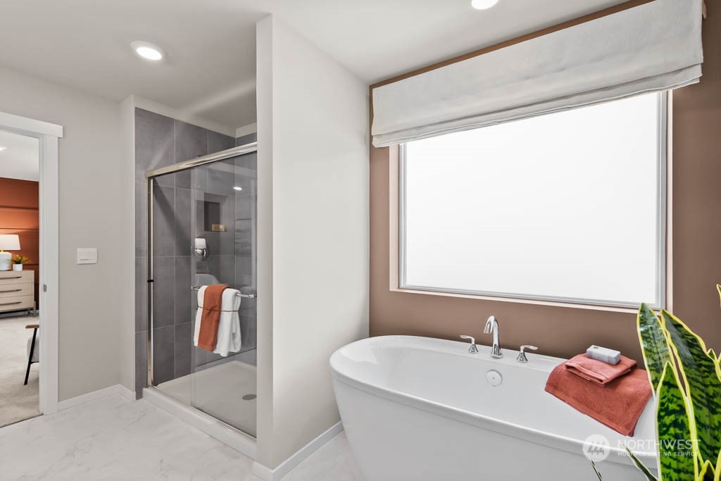 15587 Southeast 143rd Place, Unit 25 Renton, WA 98059 - Photo 17 of 31 Gallery Image 17