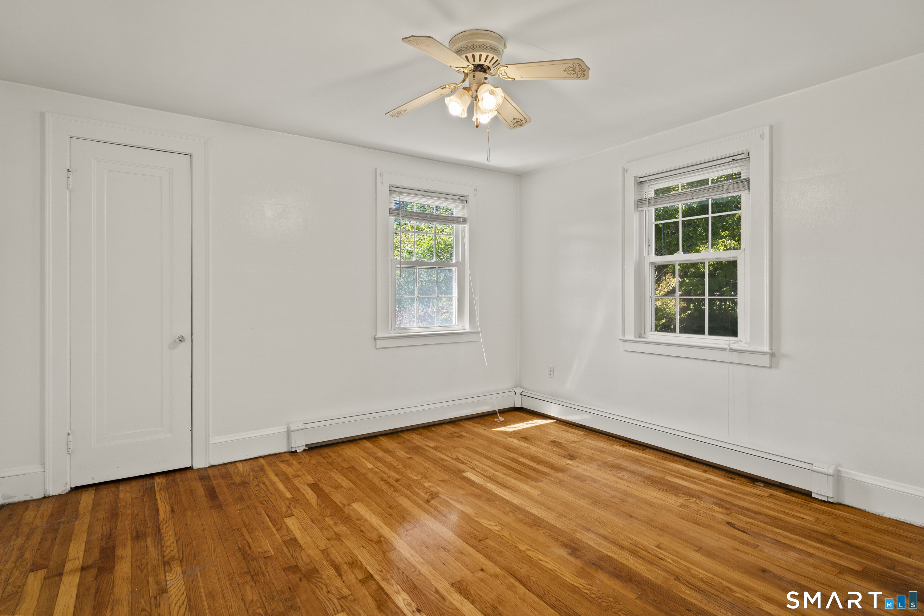 28 Lucas Park Road Norwich, CT 06360 - Photo 8 of 26 Gallery Image 8