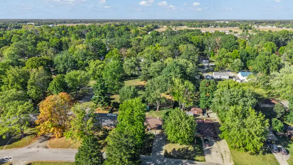 $232,800 | 3012 East 6th Street, Anderson, IN 46012