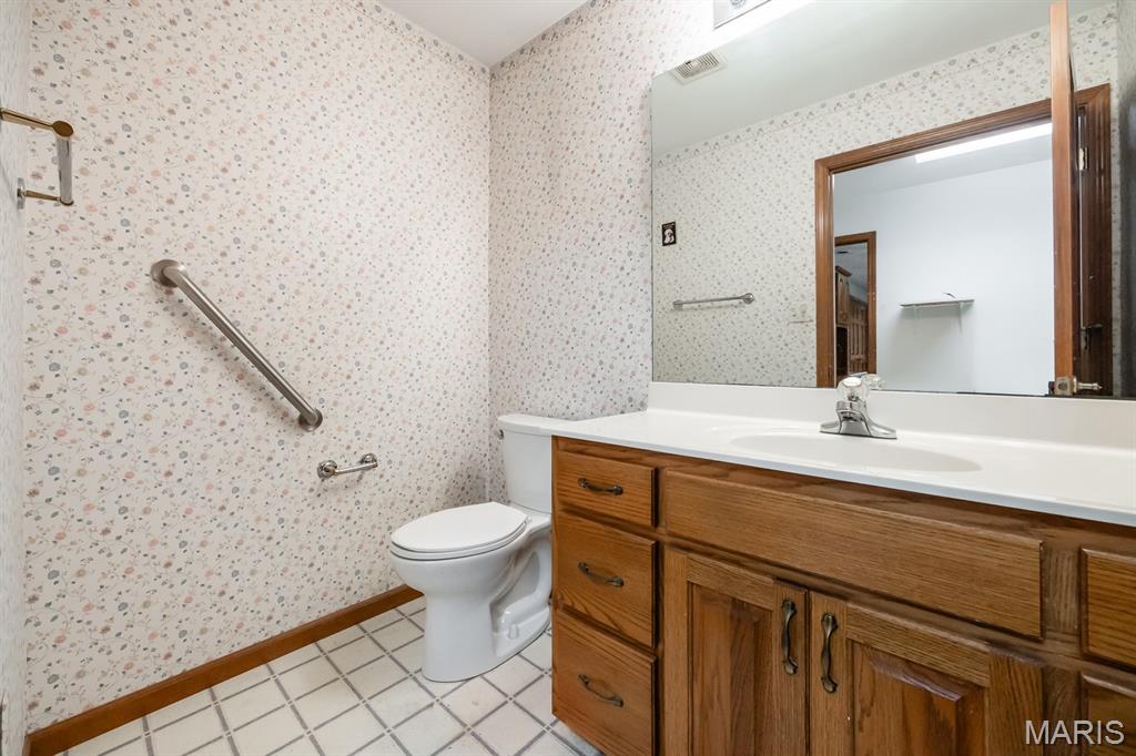 1134 Quail Point Mascoutah, IL 62258 - Photo 14 of 33