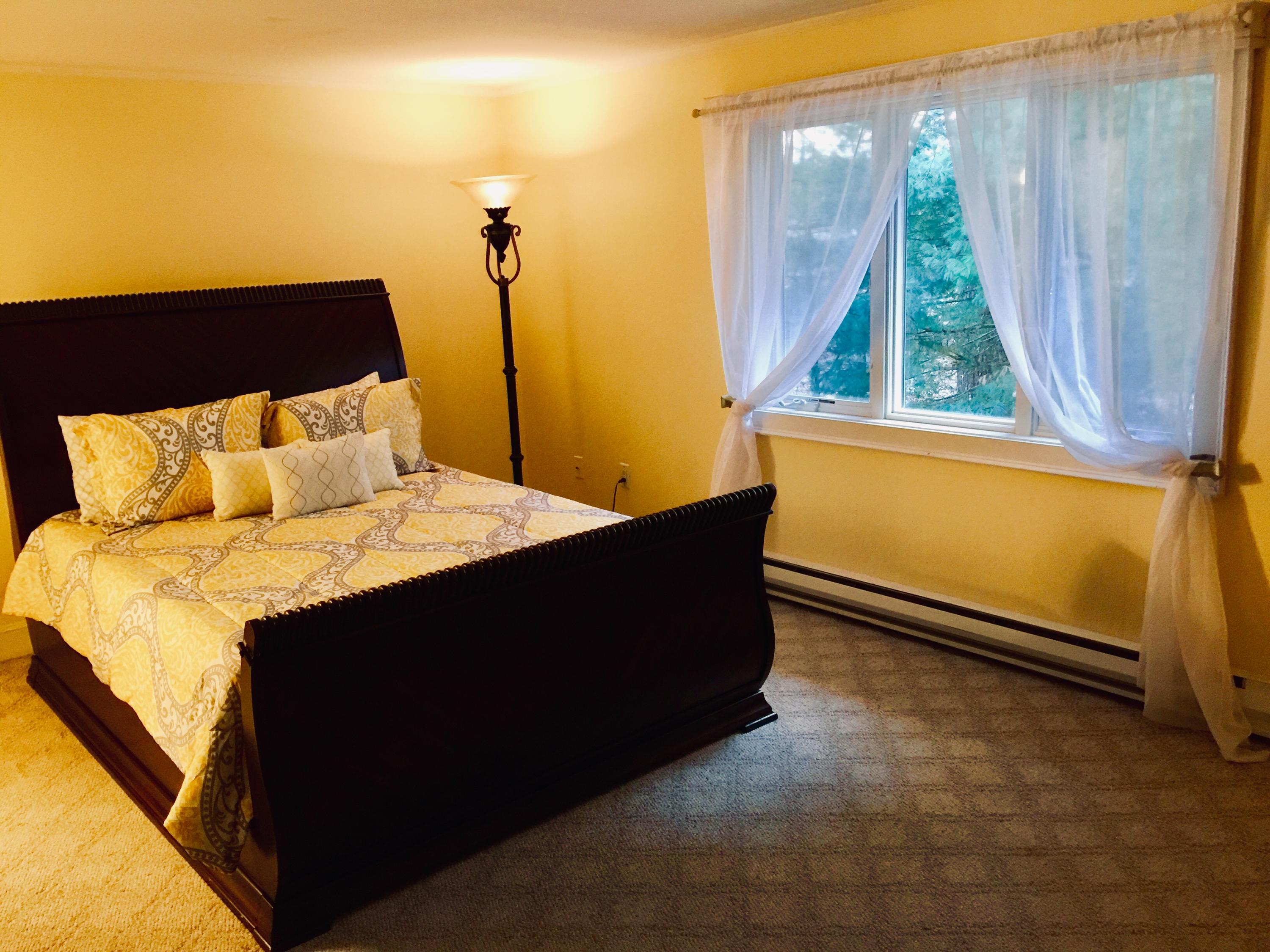 174 Lowell Road, Unit 6 Mashpee, MA 02649 - Photo 5 of 22 IMG_2088