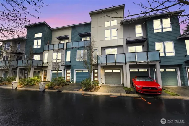 $649,950 | 3511 Northeast 146th Place, Lake Forest Park, WA 98155