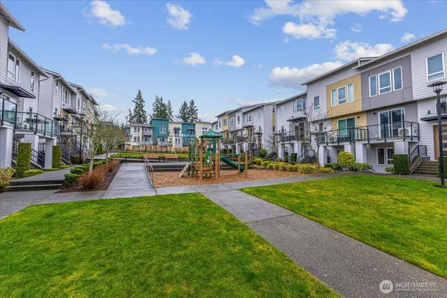 $649,950 | 3511 Northeast 146th Place, Lake Forest Park, WA 98155