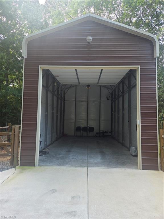 342 Pickett Road Lexington, NC 27295 - Photo 31 of 36 Gallery Image 31