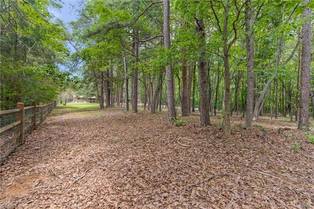 342 Pickett Road Lexington, NC 27295 - Photo 34 of 36 Gallery Image 34