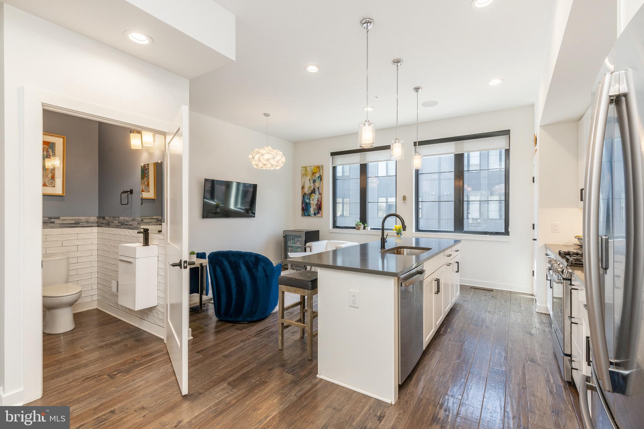4571 Riverside Way Philadelphia, PA 19127 - Photo 13 of 41 Kitchen