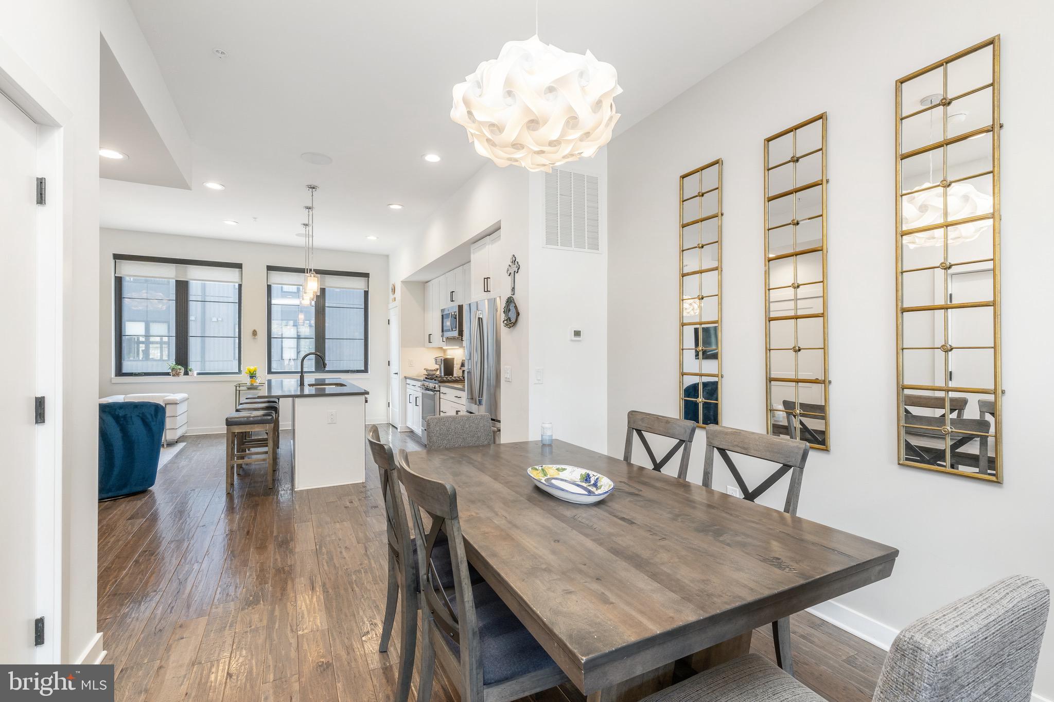 4571 Riverside Way Philadelphia, PA 19127 - Photo 8 of 41 Dining Room