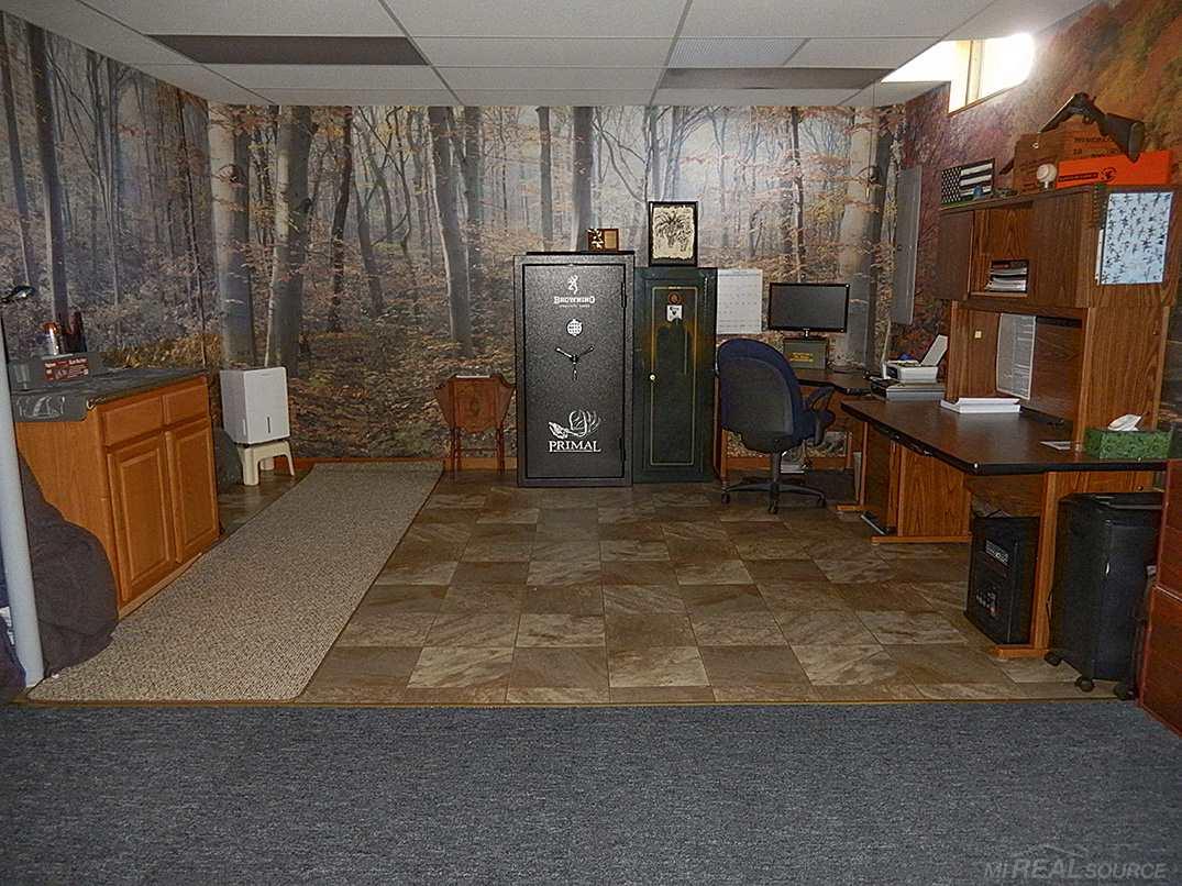 10701 Wilkinson Road Lennon, MI 48449 - Photo 32 of 44 31333130-31.JPG