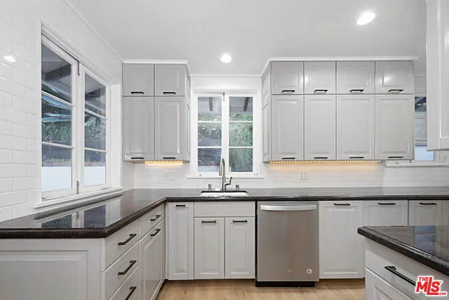 $7,250 | 1805 Nichols Canyon Road, Los Angeles, CA 90046