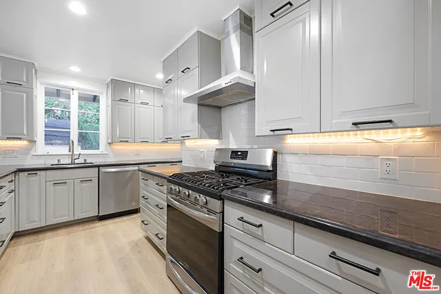 $7,250 | 1805 Nichols Canyon Road, Los Angeles, CA 90046