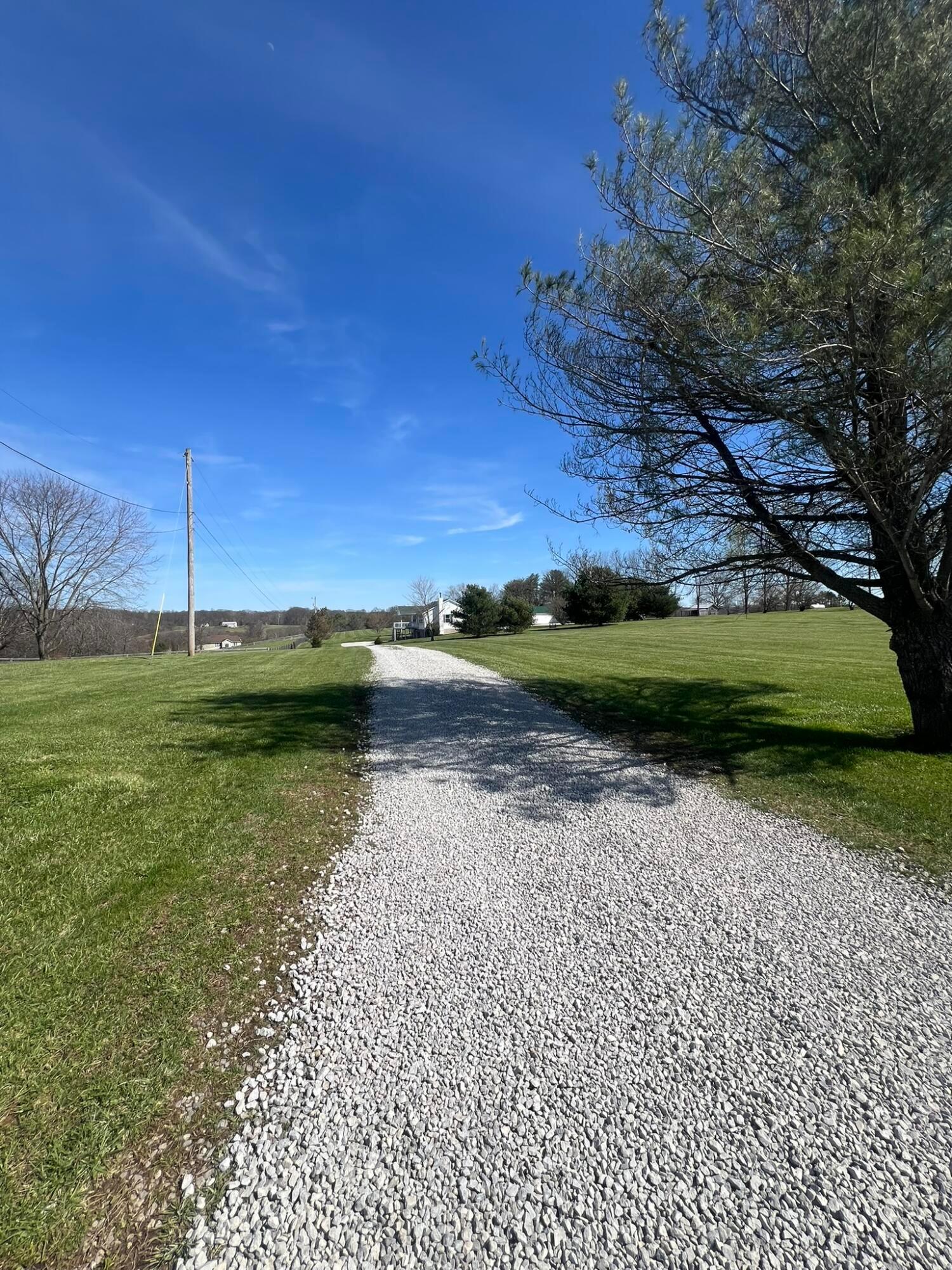 29119 Gaston Road Albany, OH 45710 - Photo 5 of 71