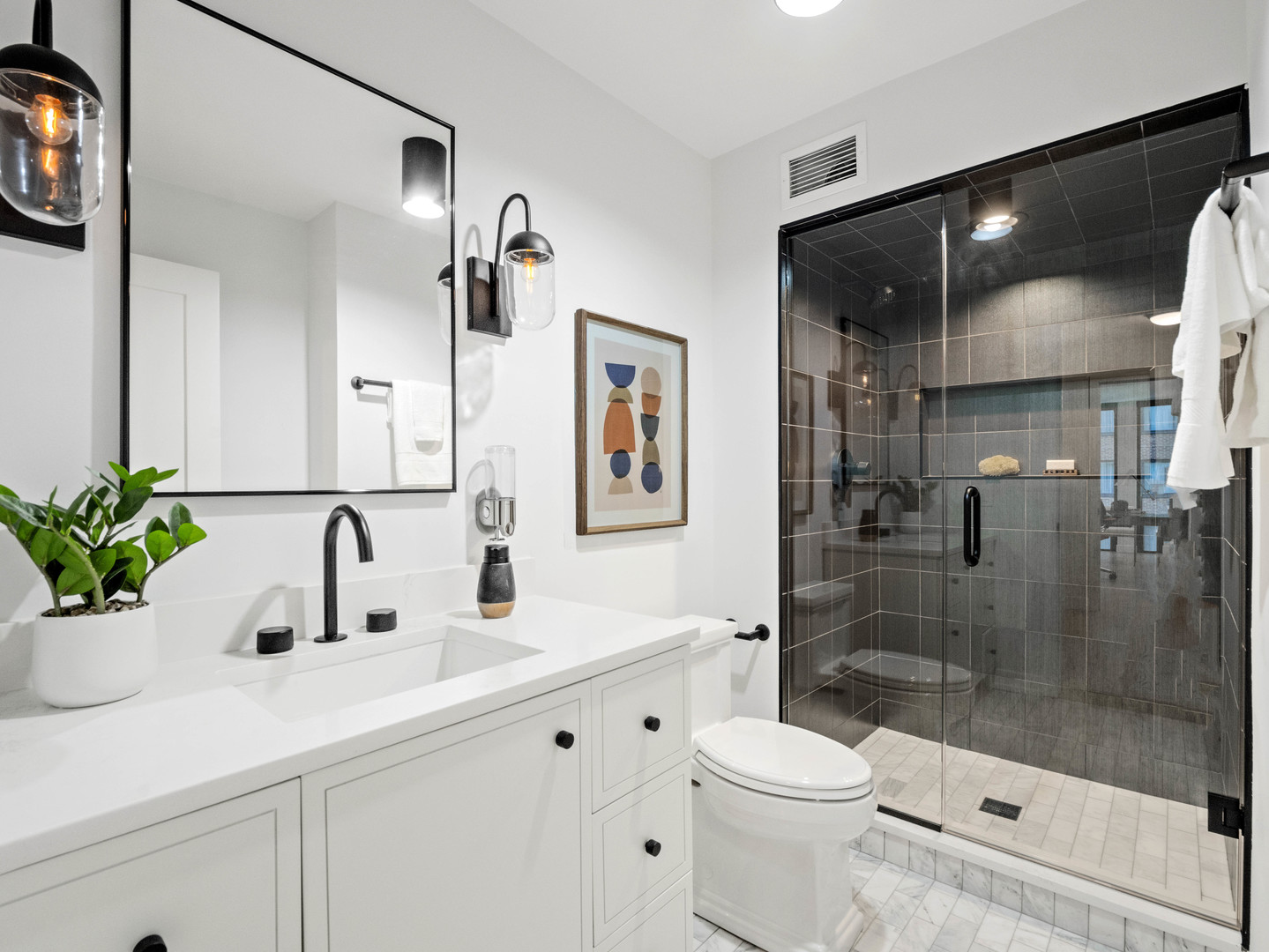 200 East Delaware Place, Unit 8/9C Chicago, IL 60611 - Photo 23 of 41