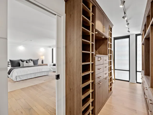 a view of walk in closet