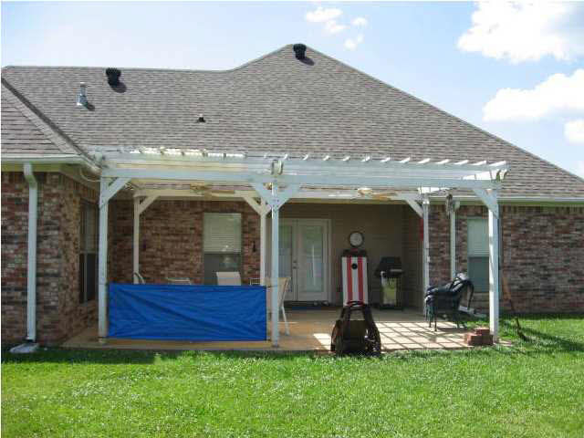 208 Copper Ridge Way Florence, MS 39073 - Photo 27 of 28 COVERED PATIO