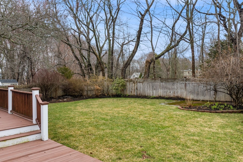 78 Bayview Road Marblehead, MA 01945 - Photo 6 of 30 a view of a backyard