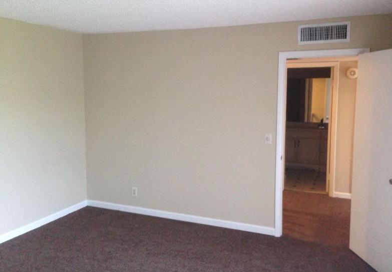 403 Arabian Road Palm Springs, FL 33461 - Photo 36 of 43 Screen Shot 2018-01-20 at 11.52.57 AM