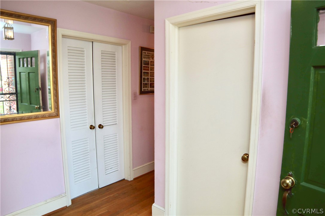 1303 Whitby Road Richmond, VA 23227 - Photo 5 of 20 Gallery Image 5
