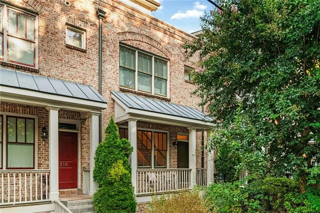 $575,000 | 218 Marion Place Northeast, Atlanta, GA 30307