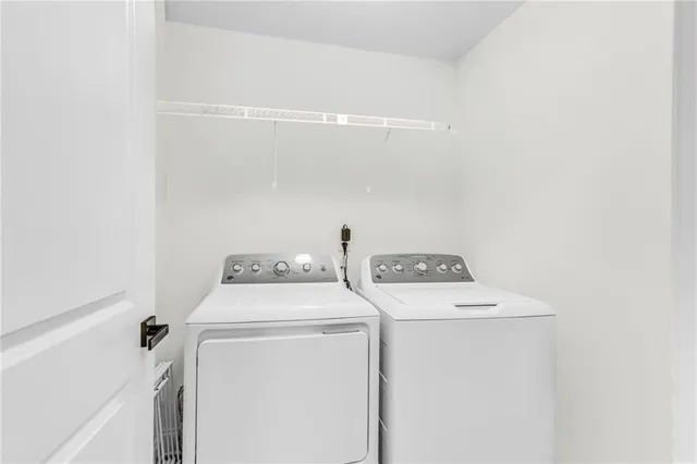 $575,000 | 218 Marion Place Northeast, Atlanta, GA 30307